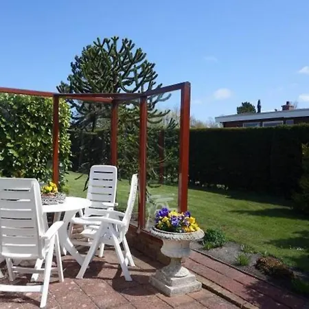 Family Near The And Sea * Sint Maartensvlotbrug