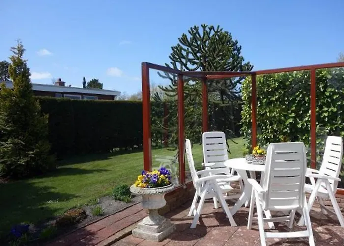 Family Near The And Sea *