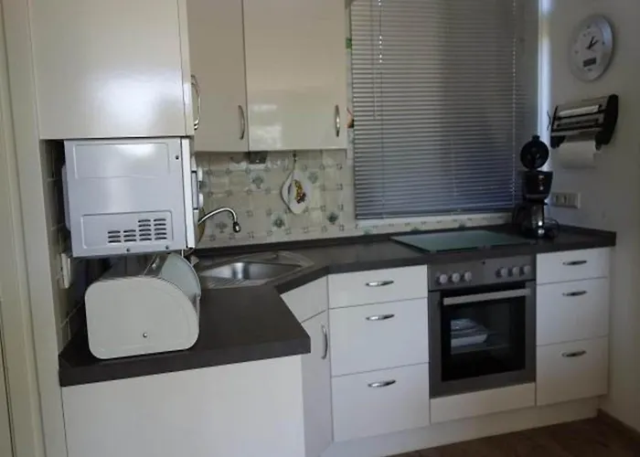 Family Near The And Sea Сasa de vacaciones Sint Maartensvlotbrug