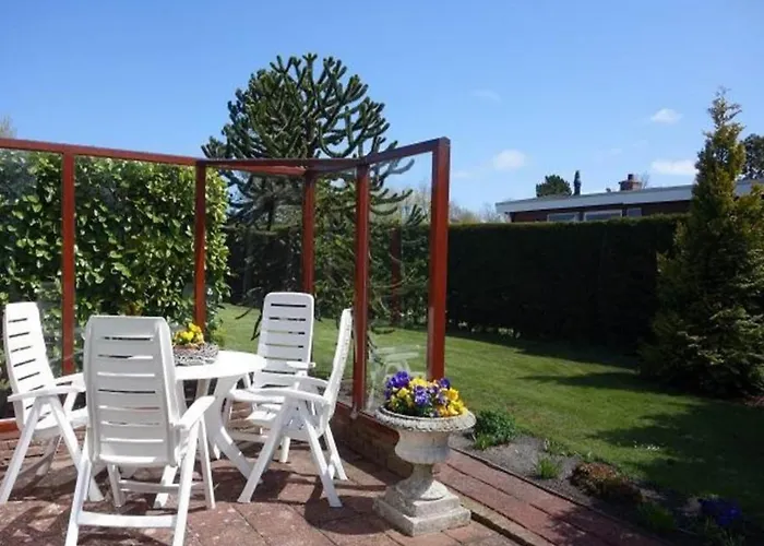Family Near The And Sea * Sint Maartensvlotbrug